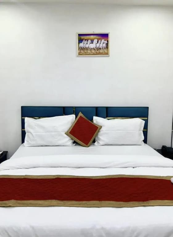 Hotel Star Marigold - photo 8