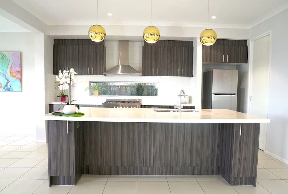 Waterfront Villa in Sanctuary Lakes - photo 12