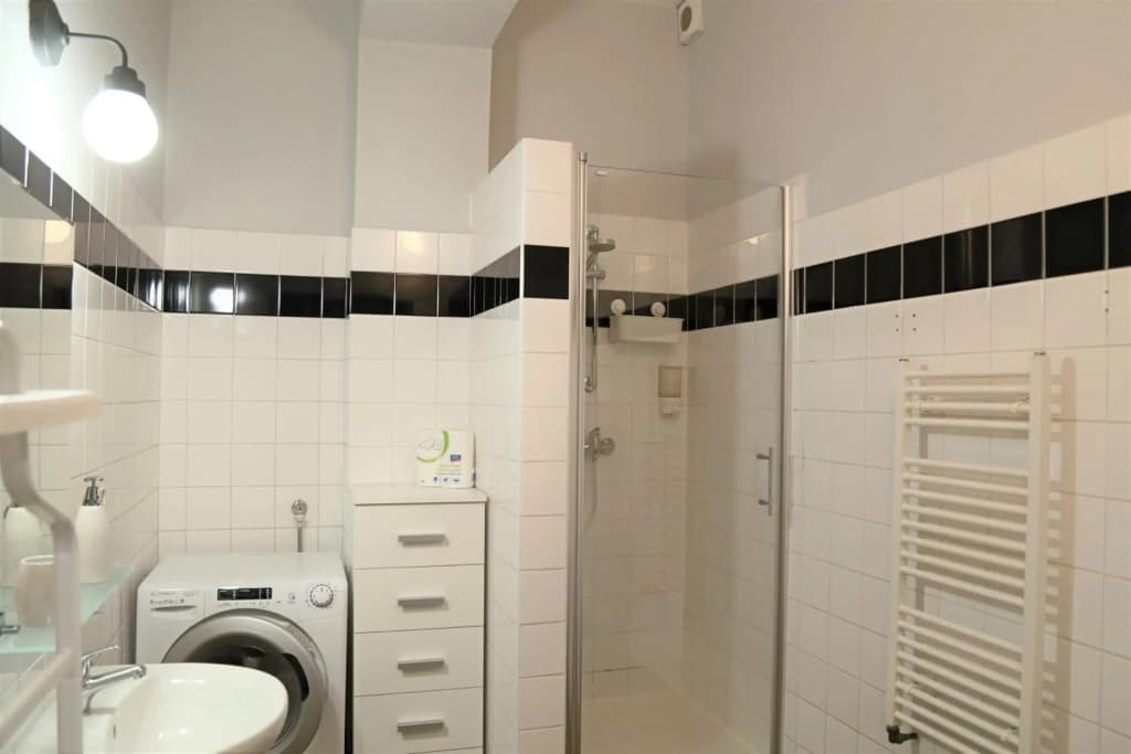 Charles Square Apartments - photo 9