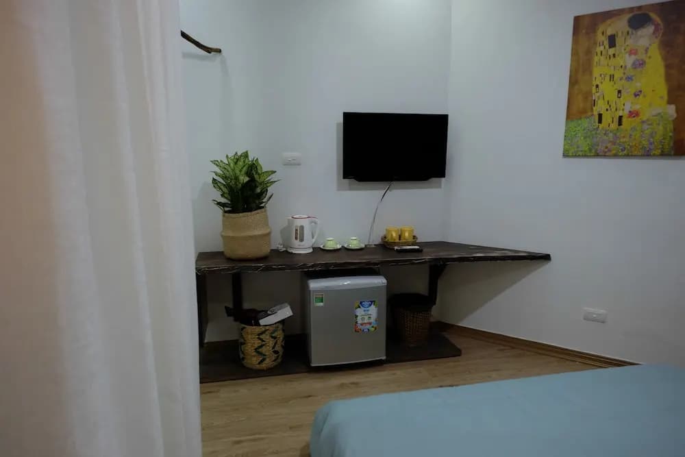 The Gallery House - photo 23