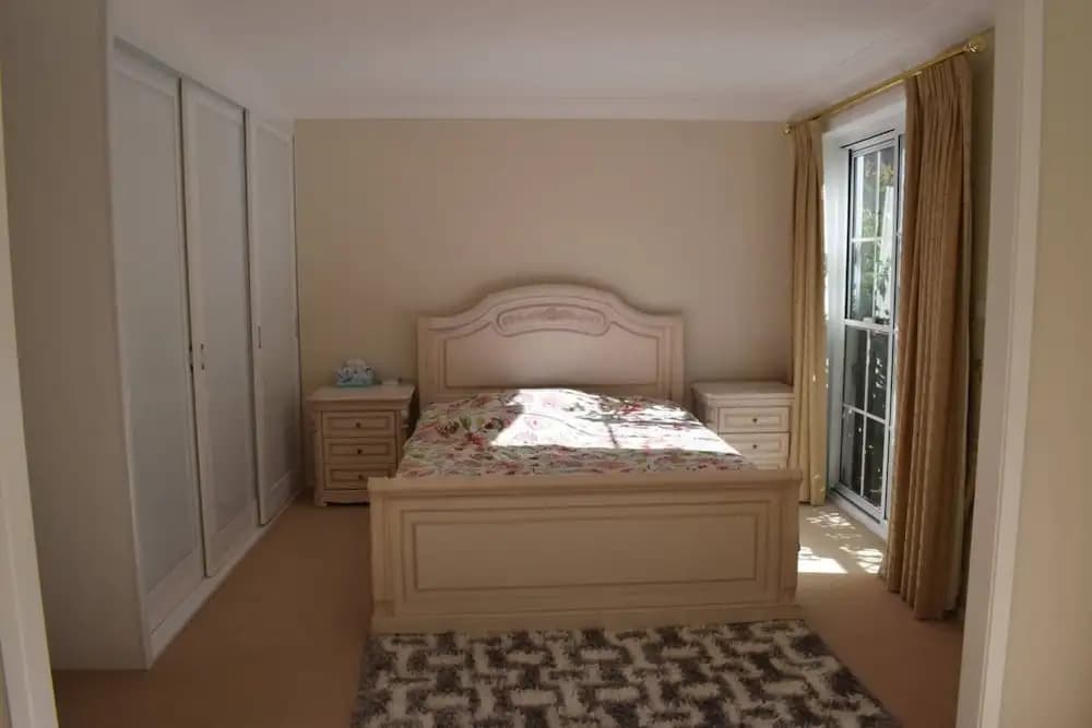 Idyllic & Spacious Family Home - photo 5