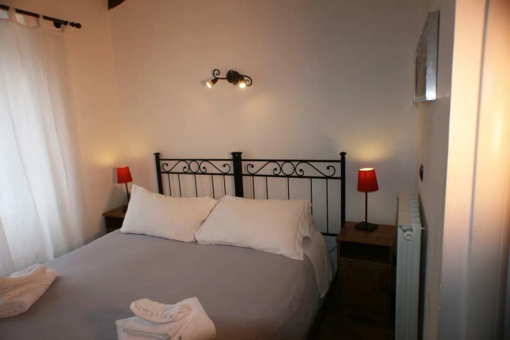Sixtythree Guesthouse - photo 4