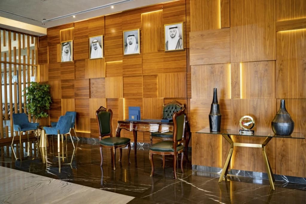 Luxe Grand Hotel Apartments - photo 18