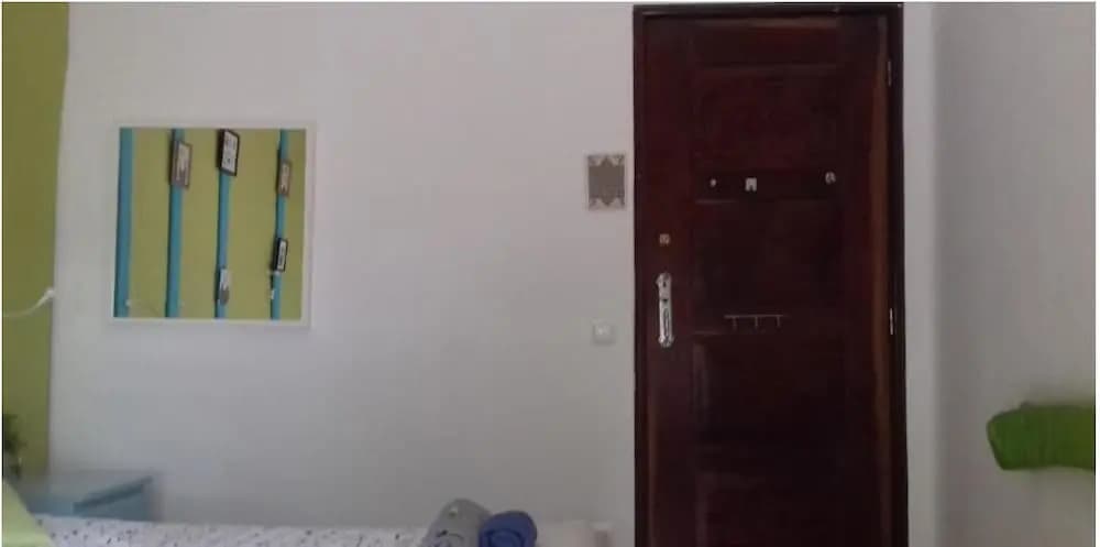 Alfama 3B Balby's Bed&Breakfast - photo 23