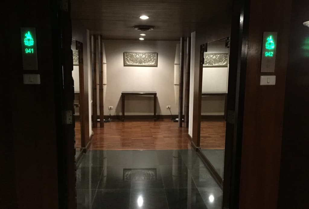 Indra Regent Hotel - photo 14