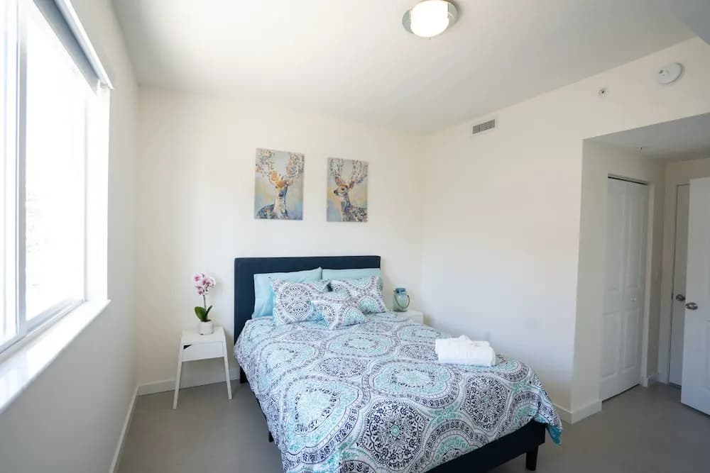 The Outpost Miami Apartments - photo 4