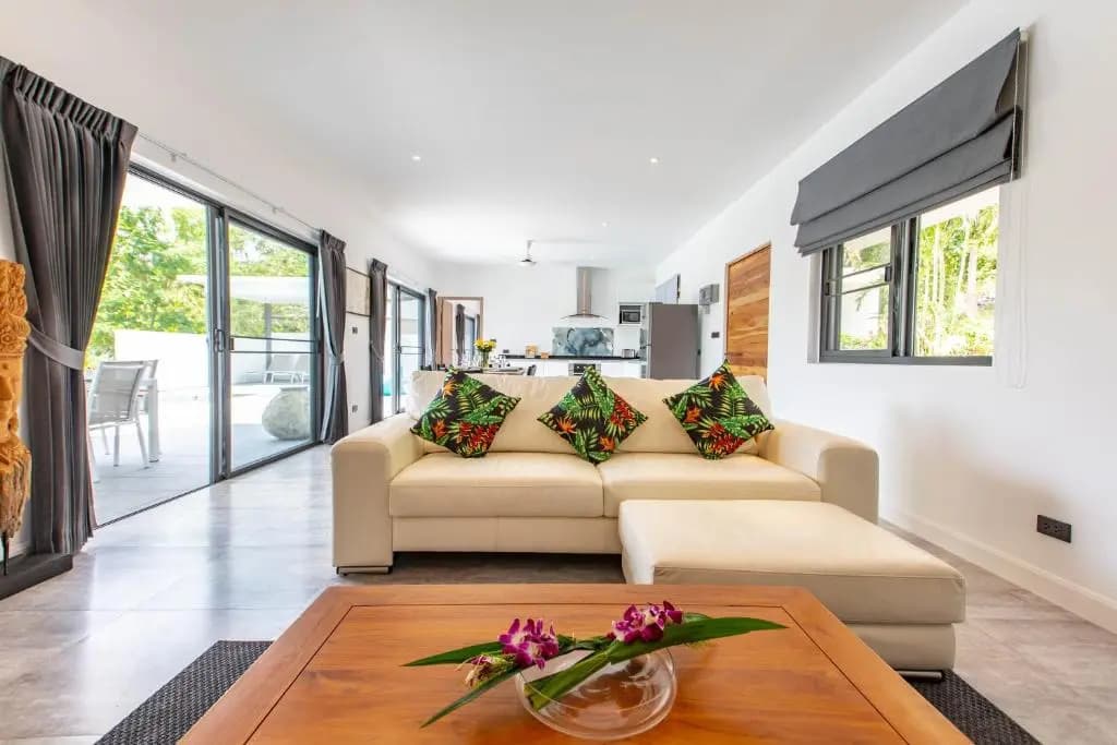 Villa Nirvana 3 Br, 500m from the beach - main photo