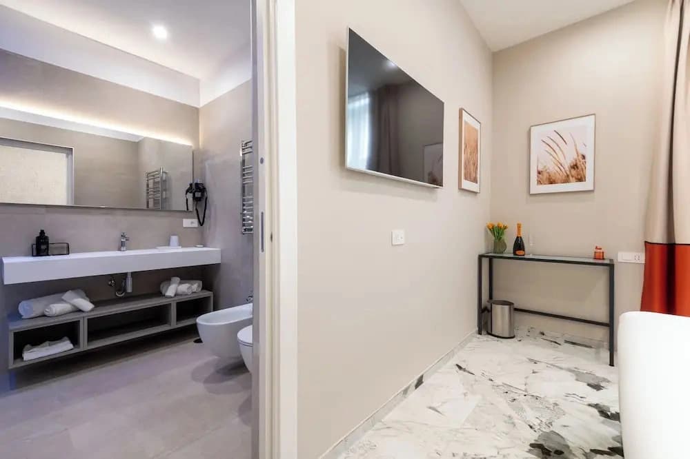 69 Suite Boutique - photo 26