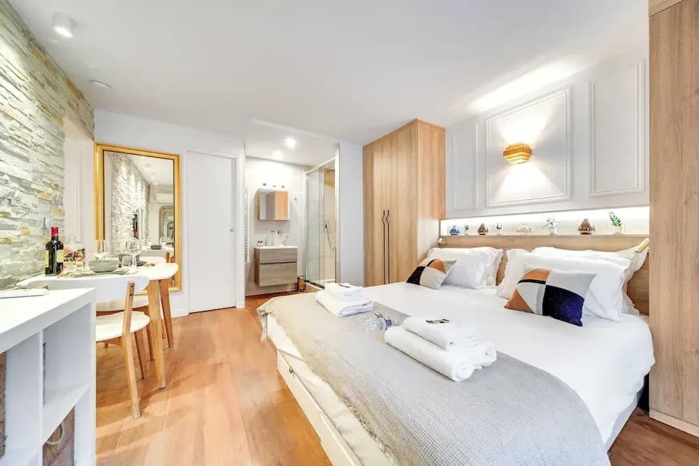 Amazing Historical Parisien Studio Next TO Louvre Area ! - 2 - photo 4