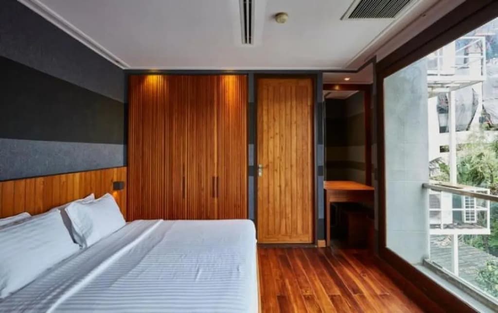 LUXX Langsuan Hotel - photo 47