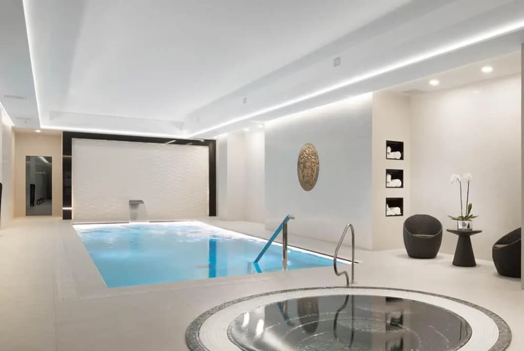 Montcalm East, Autograph Collection - photo 21