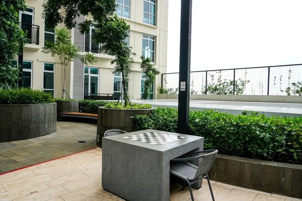 Minimalist and Relaxing 1BR Apartment at Puri Orchard - photo 12