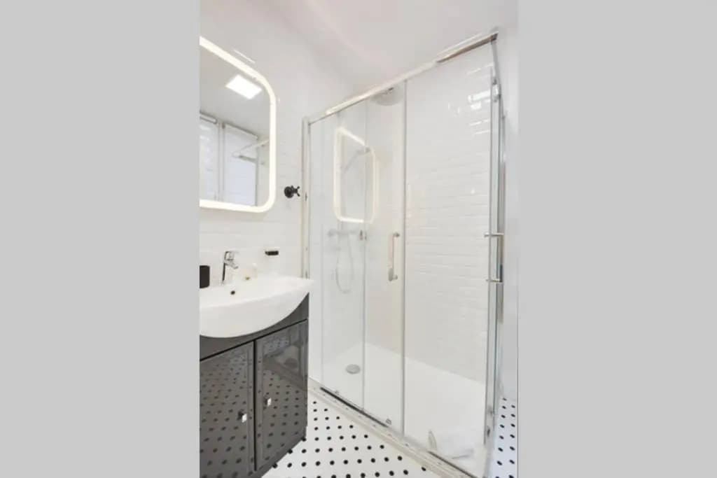Luxueux Duplex 6 - 8pers - Full Equipped - République - photo 7