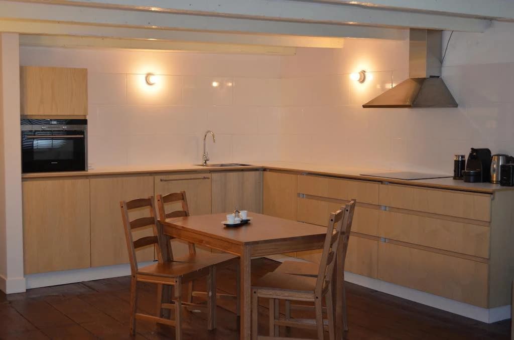 Rembrandtplein Hotel - photo 17