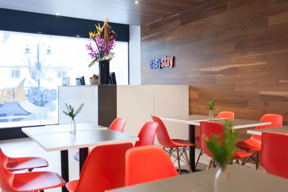Easystay Studio Apartments - photo 18