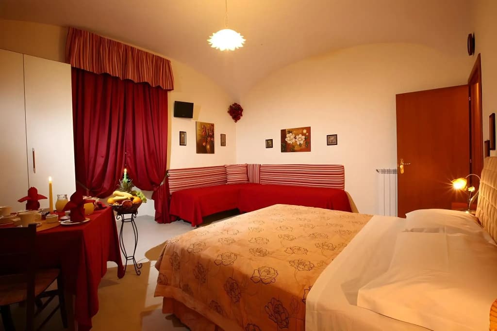 Bed Breakfast and Cappuccino - photo 2