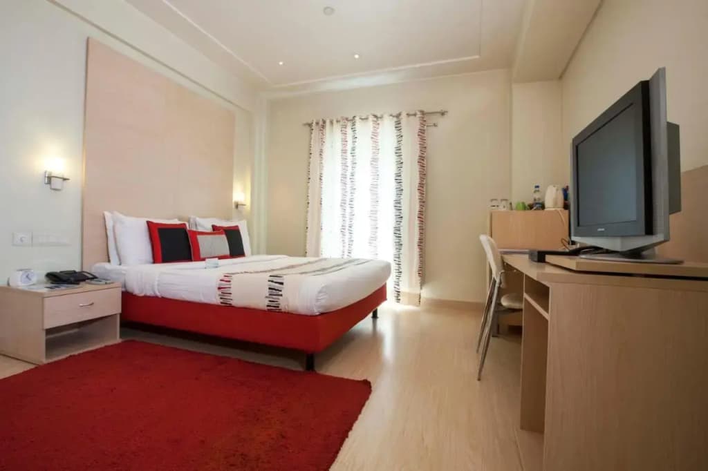 Avalon Courtyard Residence Suites - photo 4