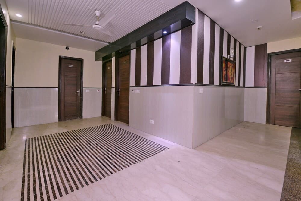 OYO 464 Hotel Lotus Palace - photo 14