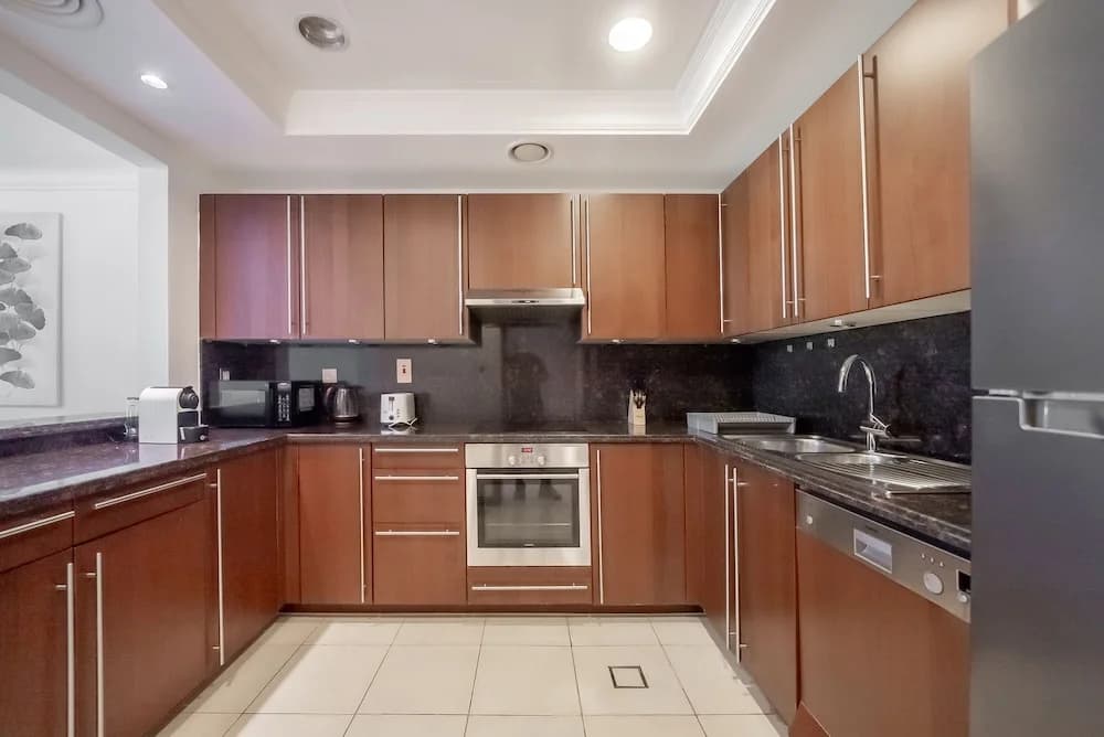Stylish Urban 1BR Gem in Fairmont-90AB2 - photo 18