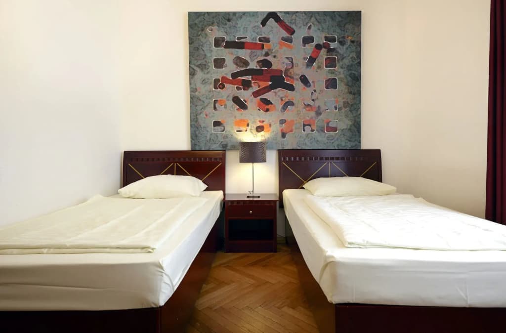 Hotel Pension Museum - photo 19