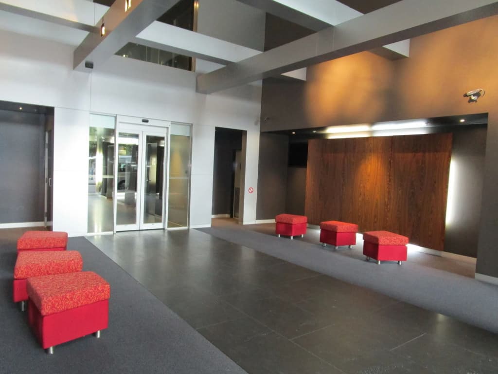 Harbour Escape Apartments - photo 11