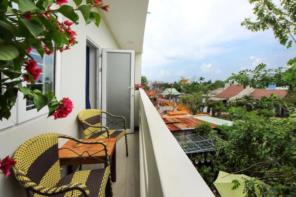 Flame Flowers Homestay - photo 12
