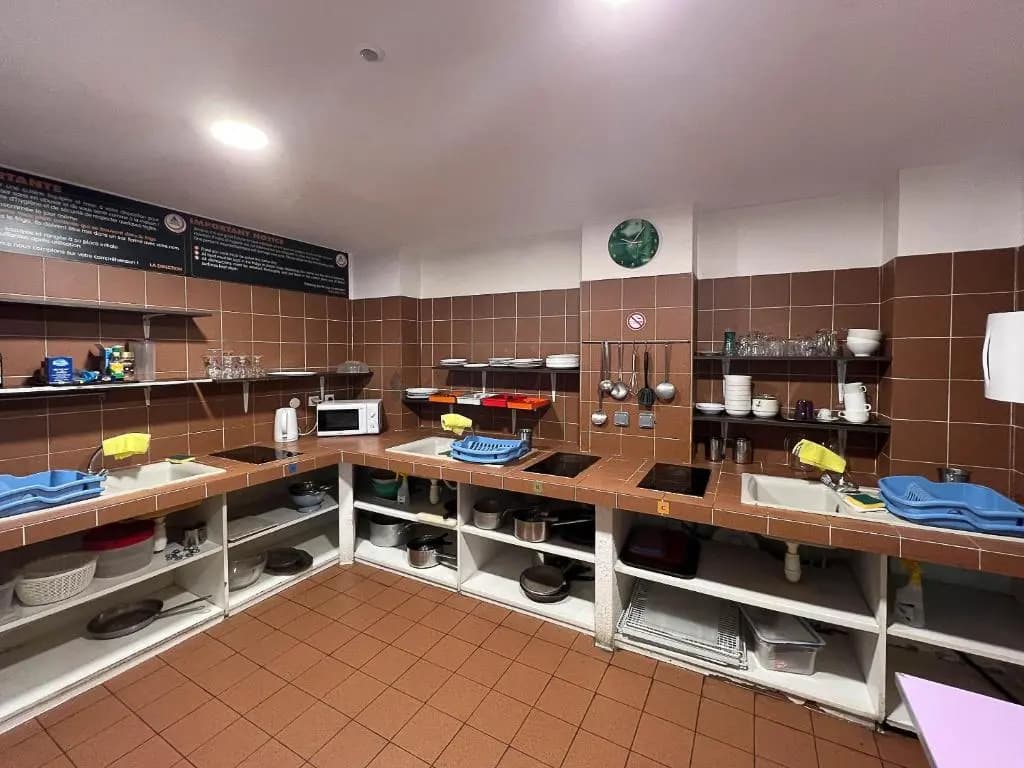 Auberge de Jeunesse HI Nice - Les Camélias - photo 18
