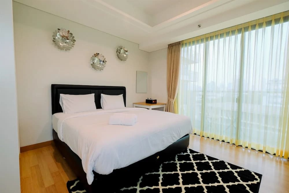 Monas View Studio Apartment at Capitol Suites - photo 5
