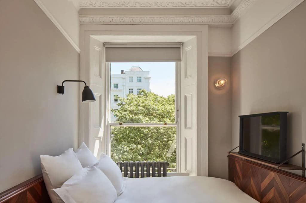 The Pilgrm Hotel - photo 21