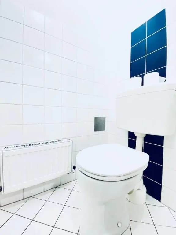 2BR Apartment Close to Stadthalle - photo 10
