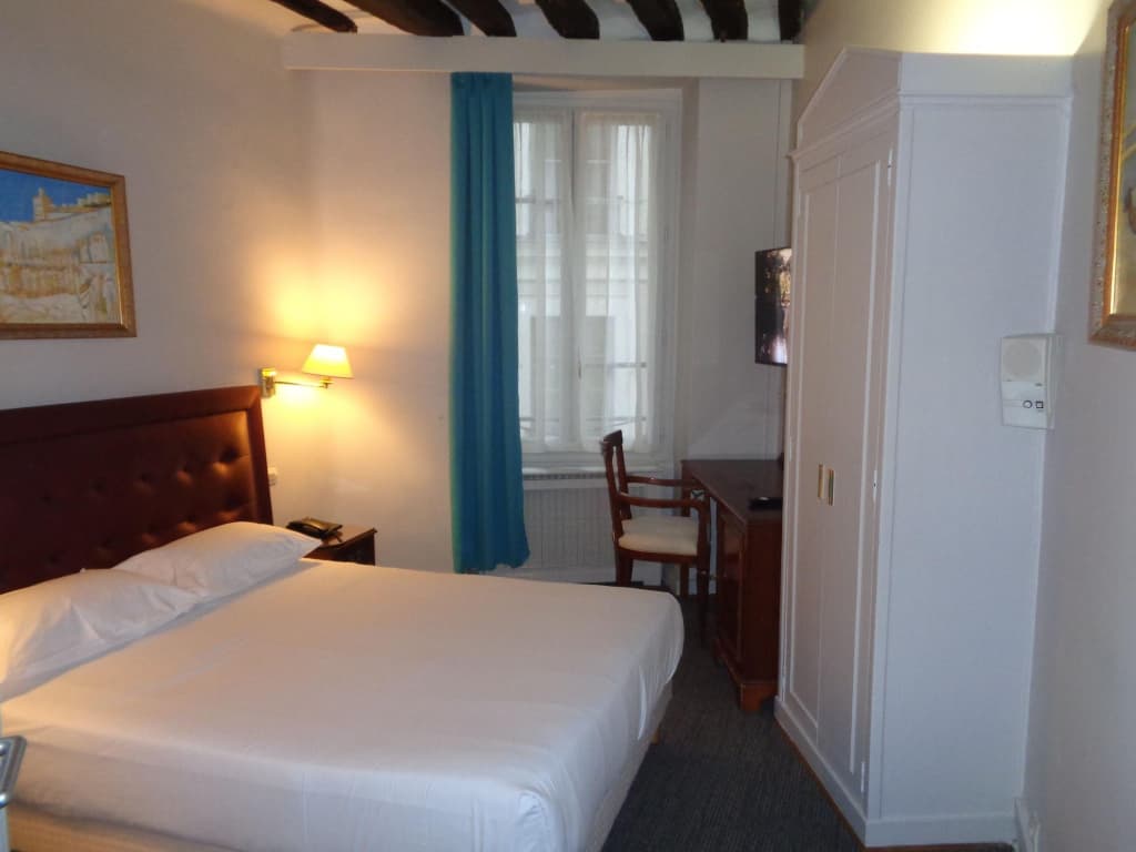 Hôtel les Degrés de Notre Dame - photo 16