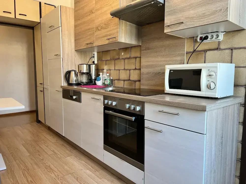 EasyStay 3BR shared Apt. Near Meidling - photo 11