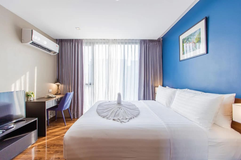 Amp Am House Hotel - photo 4