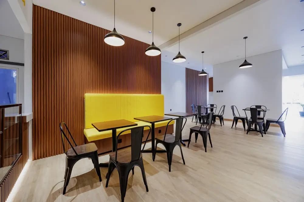 Urbanview Hotel Yampi TB Simatupang - photo 14