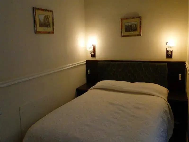 Hallam Hotel - photo 5