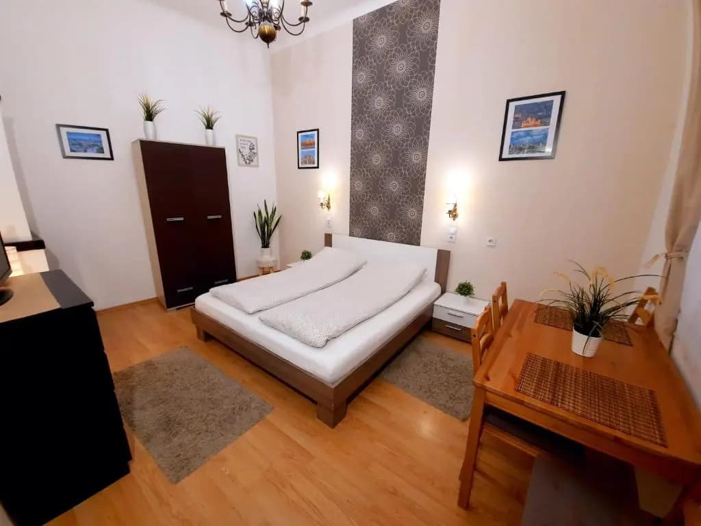 Central Gold Apartment - main photo