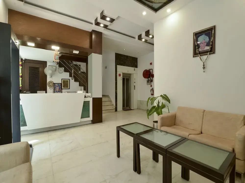 Paharganj Hotel near Railway Station - photo 2