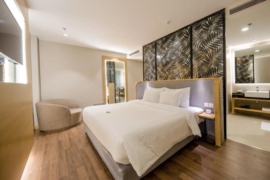 Quinter Central Nha Trang - photo 5