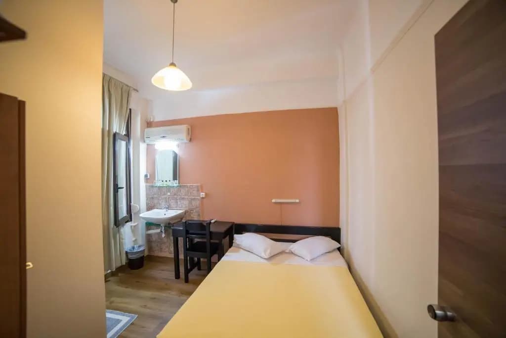 Tempi Hotel - photo 6