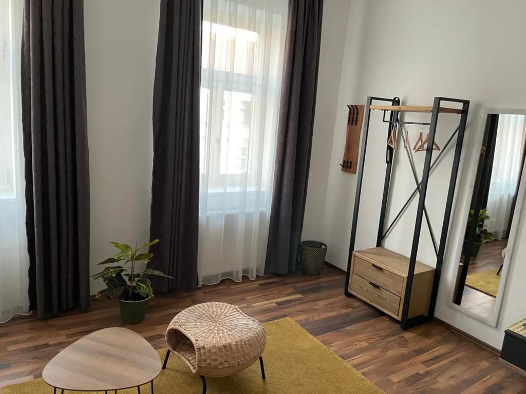 Gesamte Unterkunft in Zentrumsnähe - photo 4