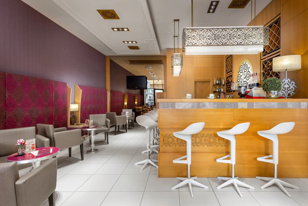 Marmara Hotel Budapest - photo 21
