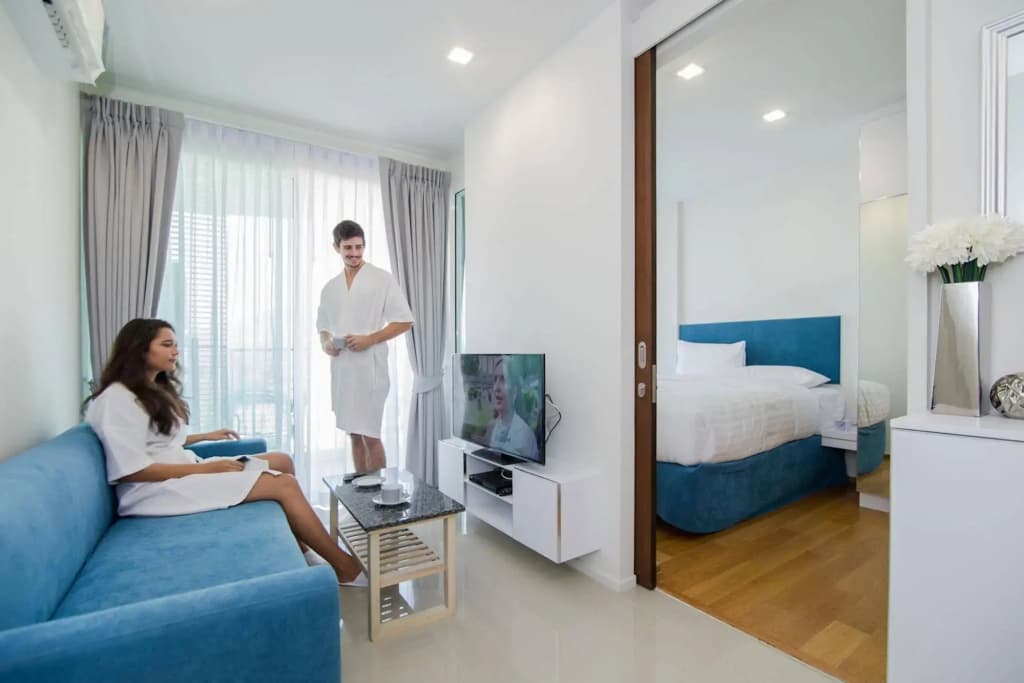 First Choice Grand Suites - photo 4