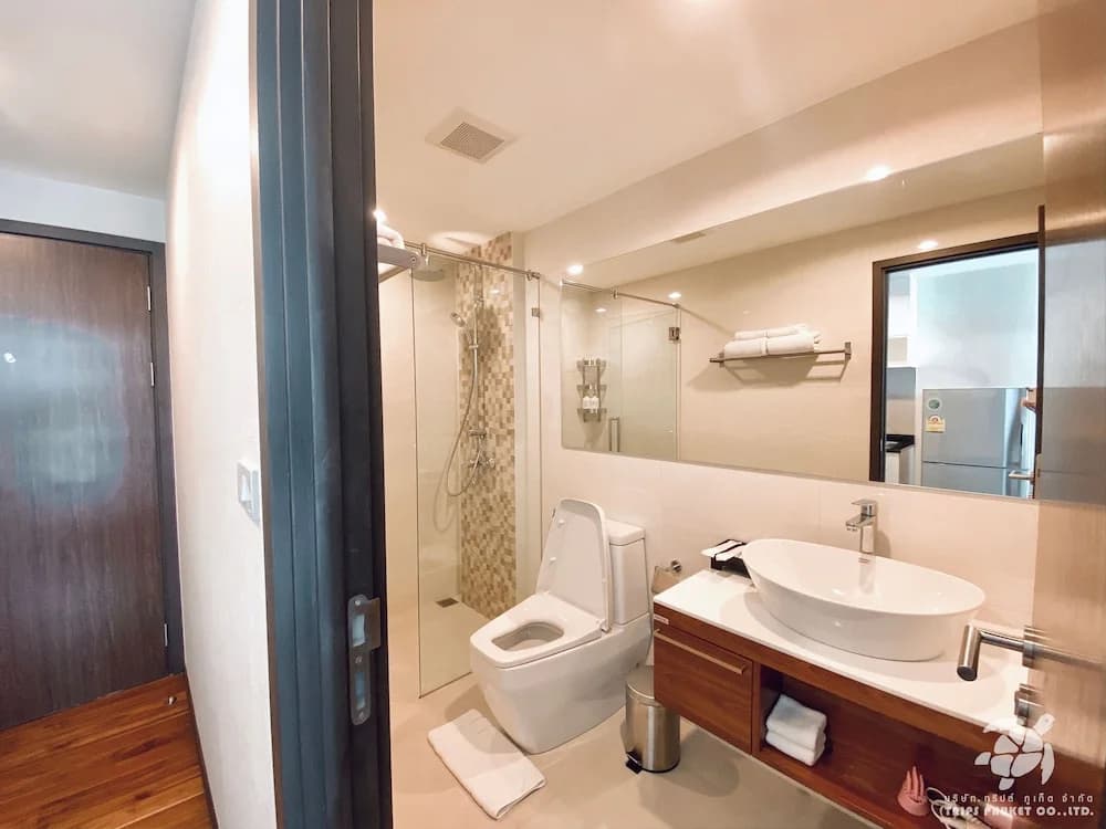The Title West Wing By Trips Phuket - photo 8