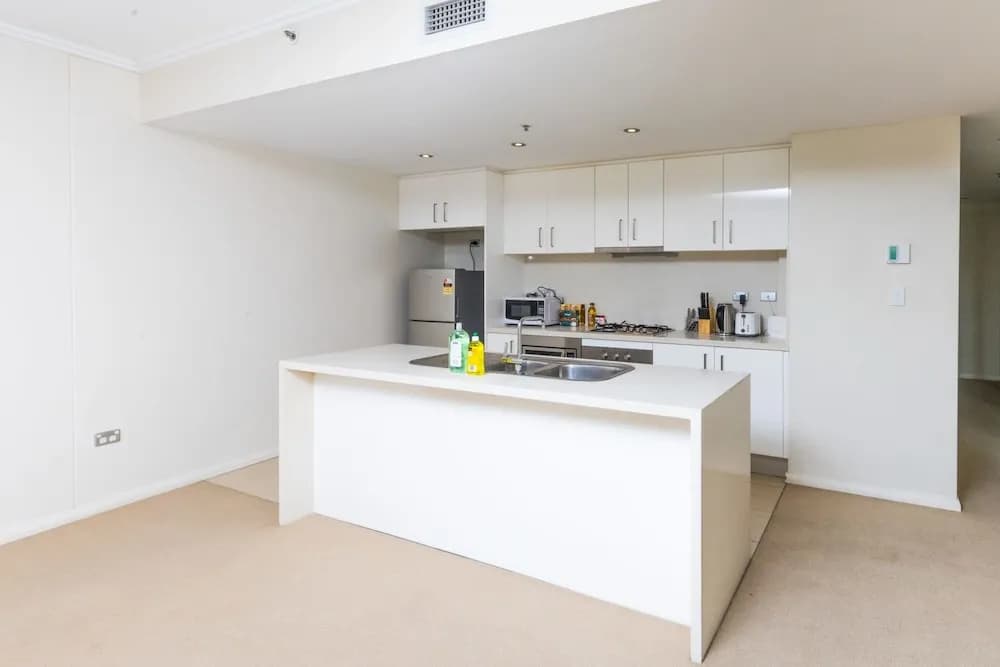 Perfectly Located Apartment - photo 9