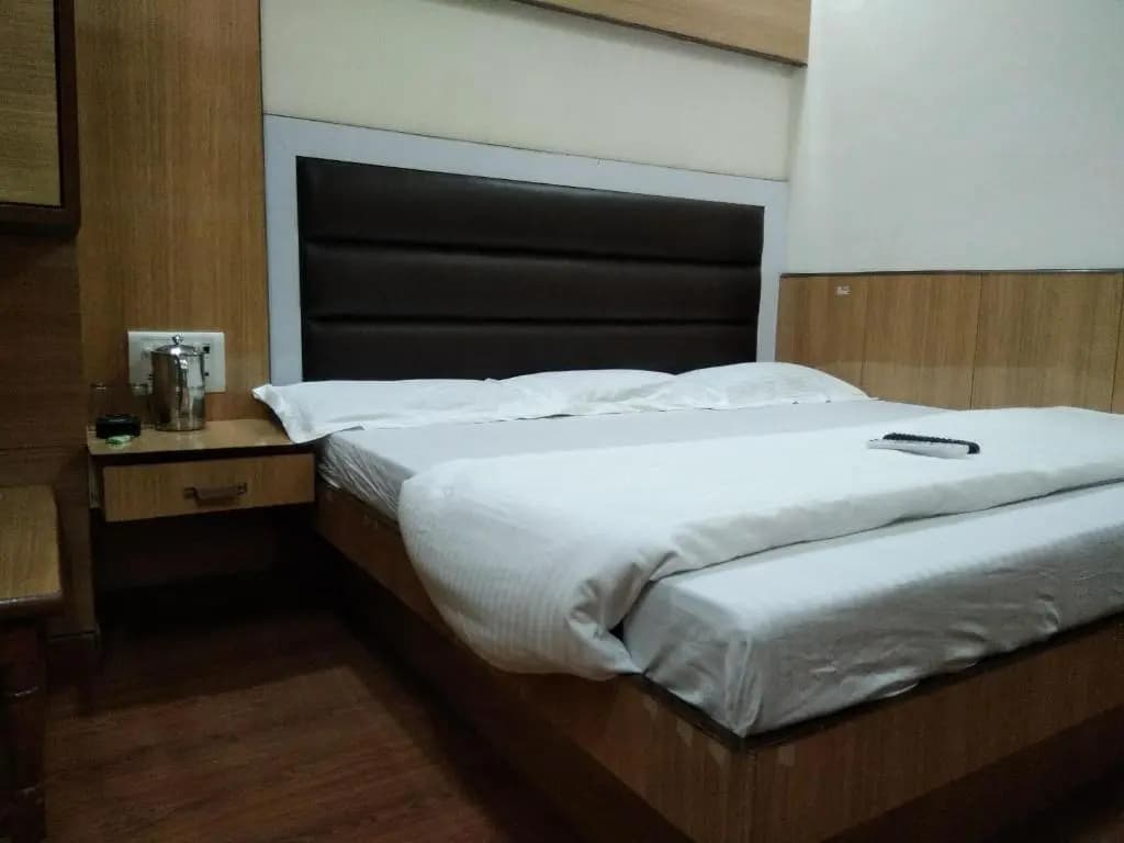 Silver Palace Hotel - main photo