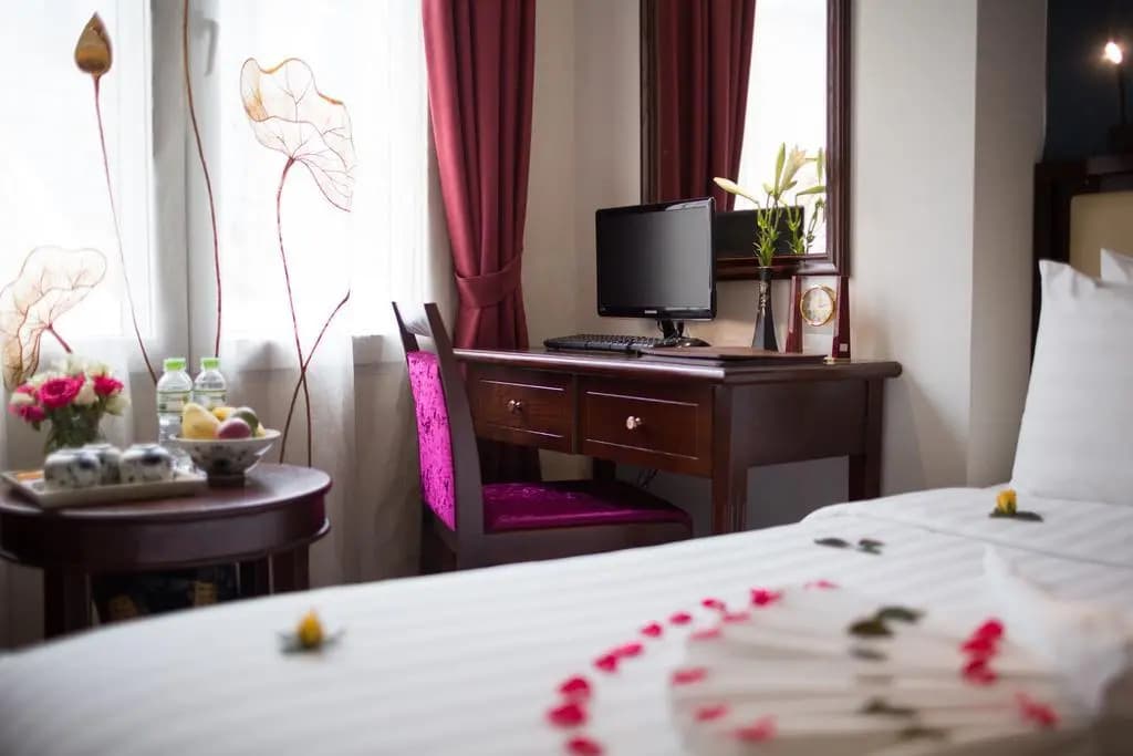 Silk Flower Hotel & Spa - photo 5