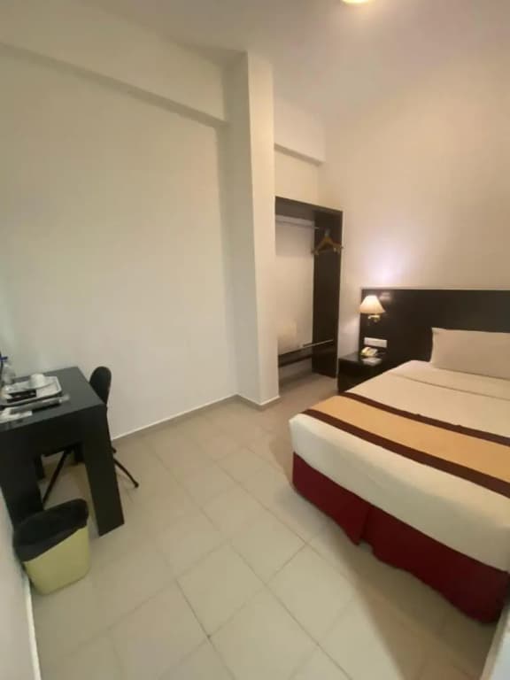 Swan Garden Hotel - photo 42