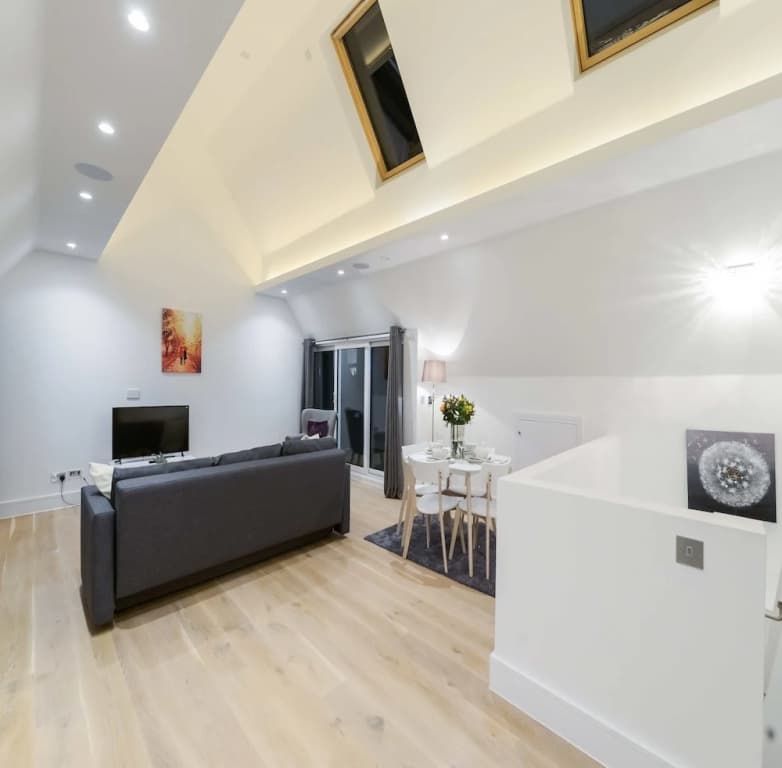 Ealing Studio Apartments - main photo