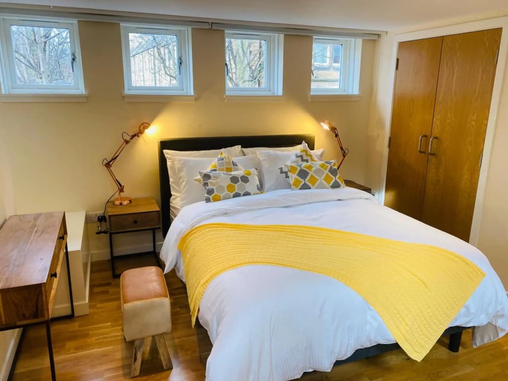 2 Bed 2 bath with Private Parking - photo 5