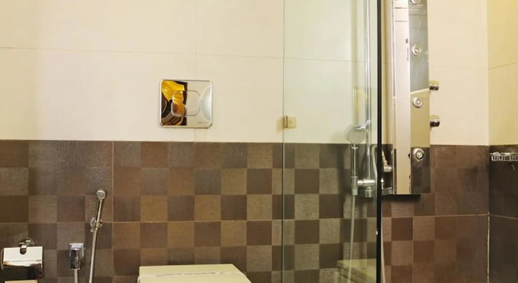 Hotel The Pearl - Newly Renovated in City Centre - photo 8